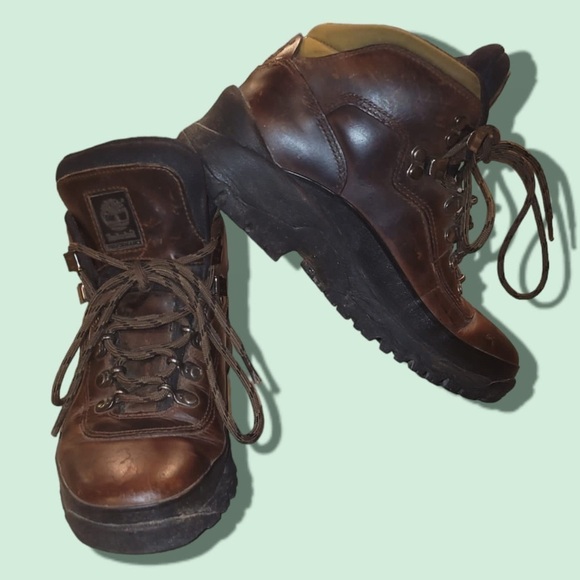 Vintage  Timberland Waterproof Hiking Boot, Size 7 - Picture 3 of 7